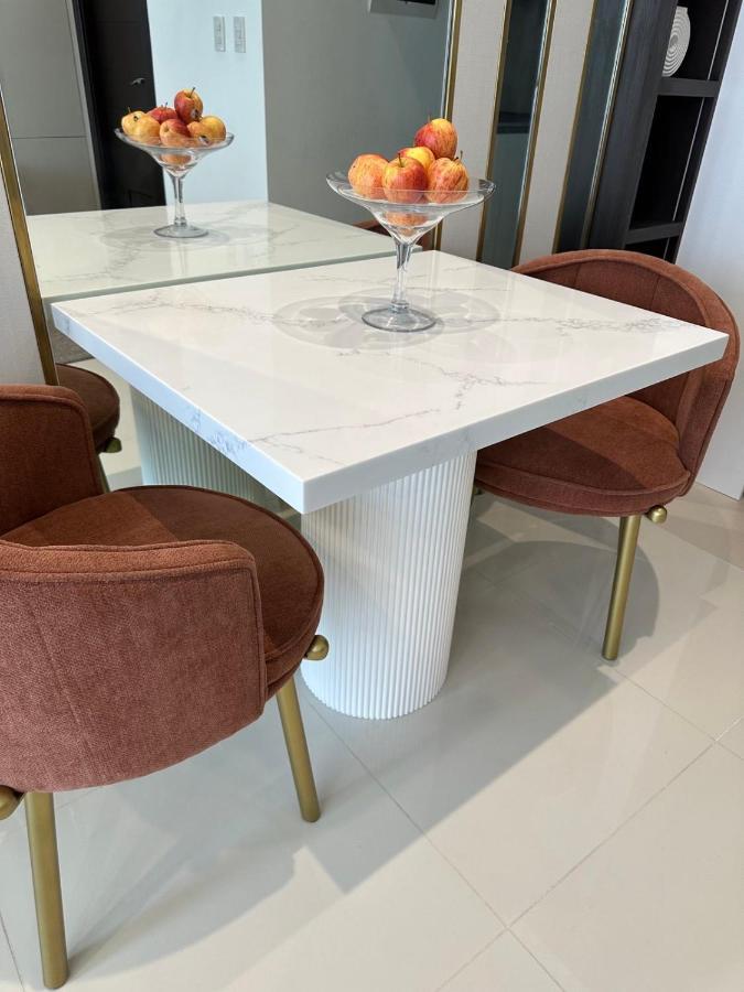 Uptown Parksuites Bgc Taguig Dış mekan fotoğraf