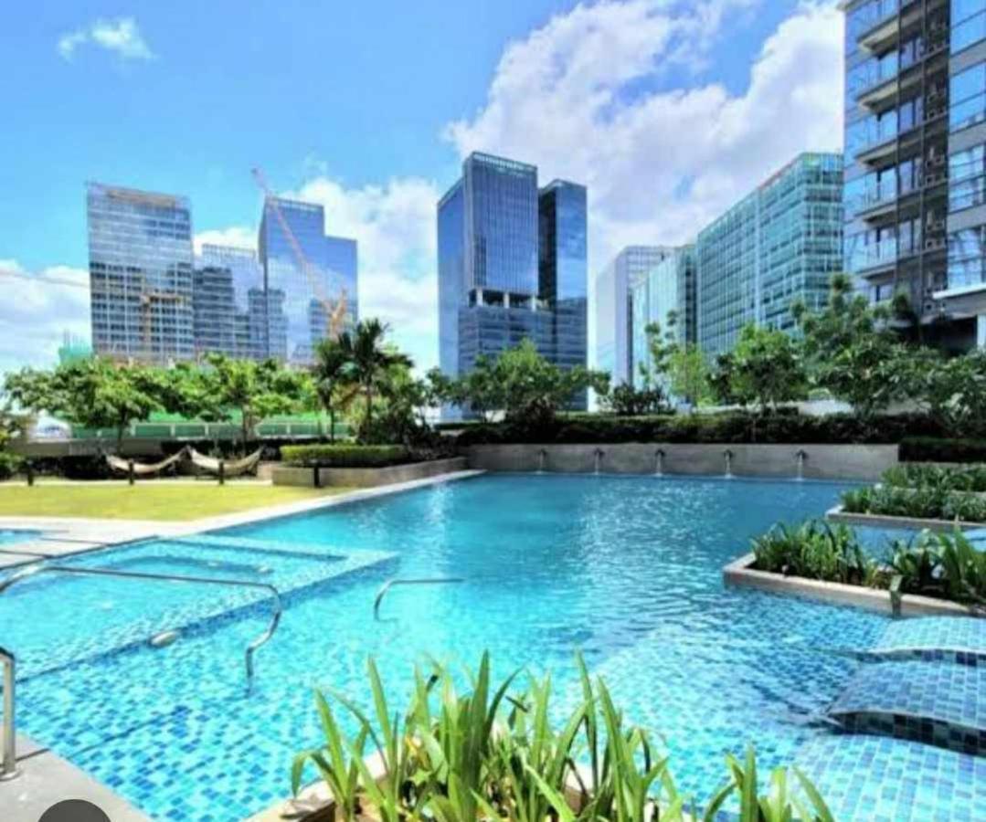 Uptown Parksuites Bgc Taguig Dış mekan fotoğraf